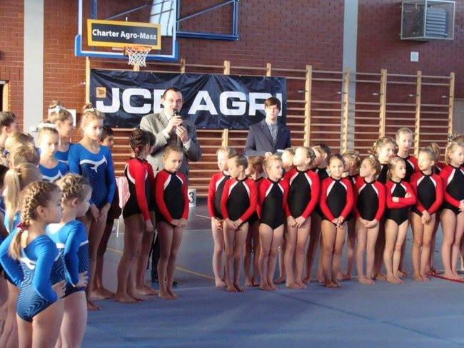 Mikołajkowy Turniej Akrobatyczny (zdjęcia)