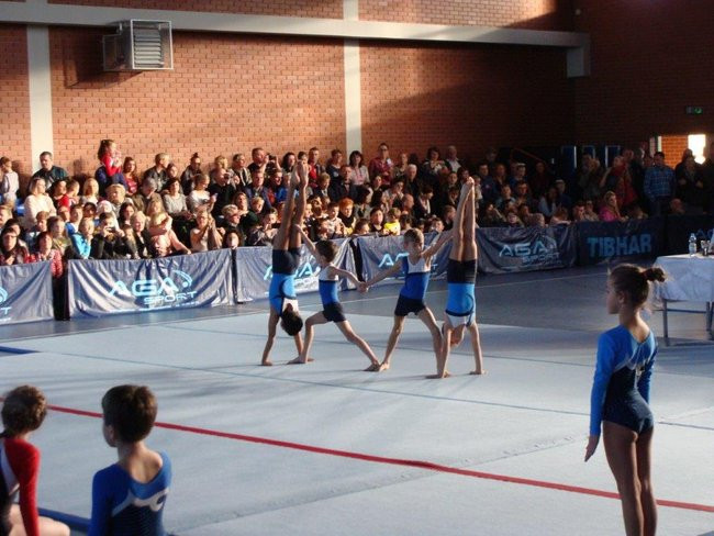 Mikołajkowy Turniej Akrobatyczny (zdjęcia)