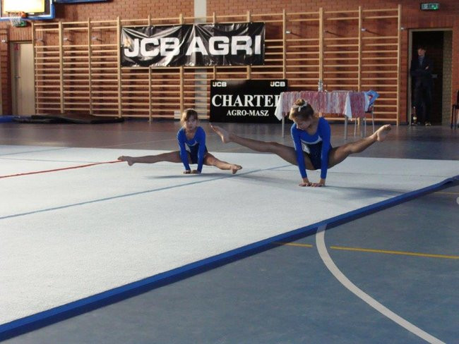 Mikołajkowy Turniej Akrobatyczny (zdjęcia)