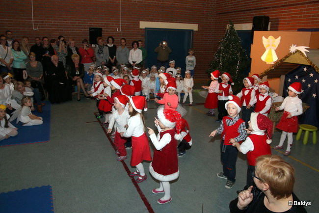 Rodzinna Wigilia w PM 13 (zdjęcia)