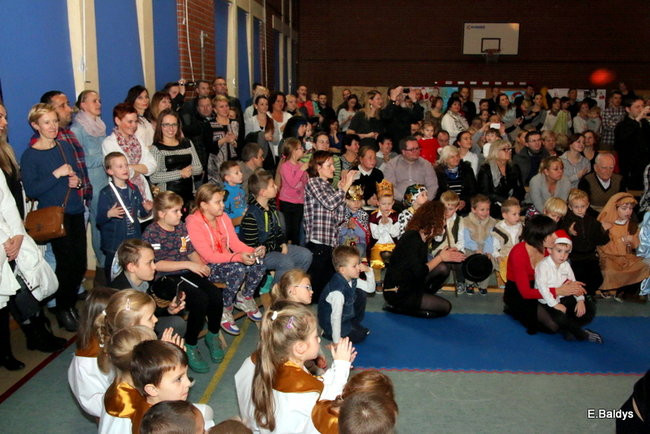 Rodzinna Wigilia w PM 13 (zdjęcia)