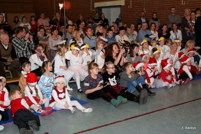 Rodzinna Wigilia w PM 13 (zdjęcia)