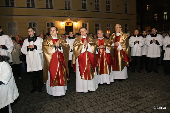 Otwarte Drzwi Święte w Bazylice. Więcej odpustów dla wiernych  (zdjęcia)