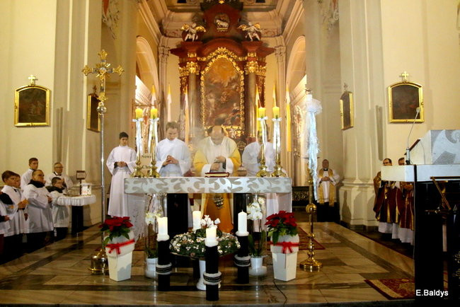 Otwarte Drzwi Święte w Bazylice. Więcej odpustów dla wiernych  (zdjęcia)