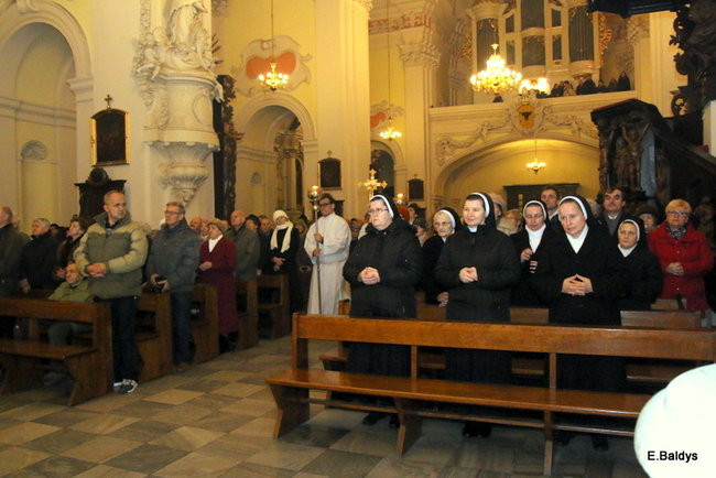 Otwarte Drzwi Święte w Bazylice. Więcej odpustów dla wiernych  (zdjęcia)