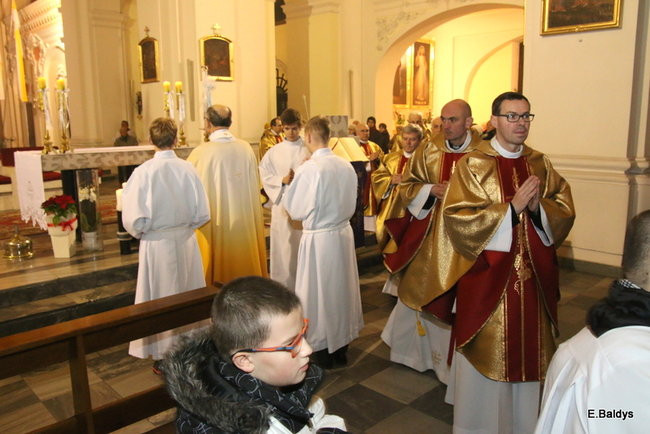 Otwarte Drzwi Święte w Bazylice. Więcej odpustów dla wiernych  (zdjęcia)