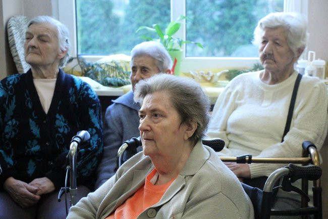 Magia świąt wypełniła DPS i noclegownię (zdjęcia i film)