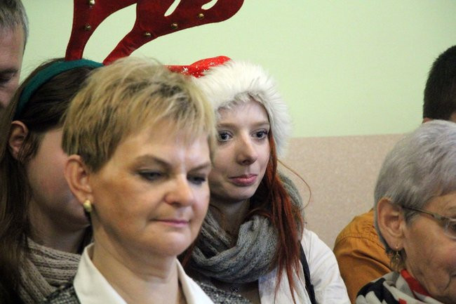 Magia świąt wypełniła DPS i noclegownię (zdjęcia i film)