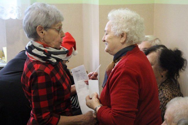 Magia świąt wypełniła DPS i noclegownię (zdjęcia i film)