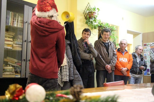 Magia świąt wypełniła DPS i noclegownię (zdjęcia i film)