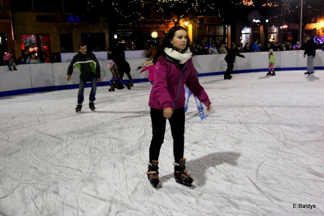 Wielka radość z lodowiska (zdjęcia)