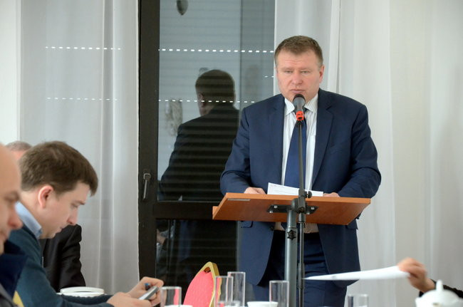 Powiat z budżetem na 2016 rok (zdjęcia)