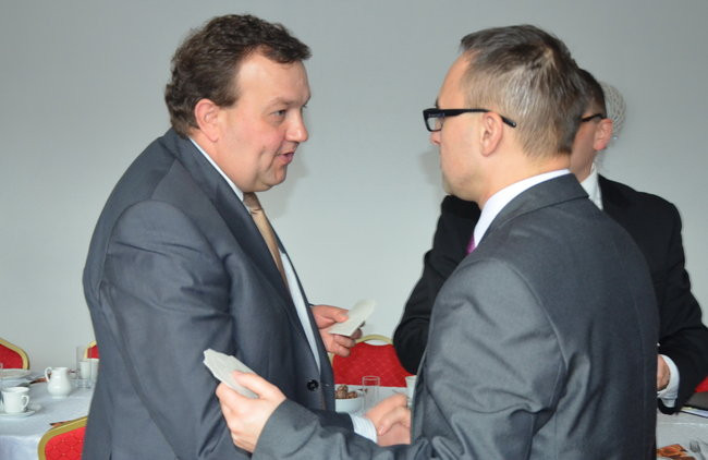 Powiat z budżetem na 2016 rok (zdjęcia)