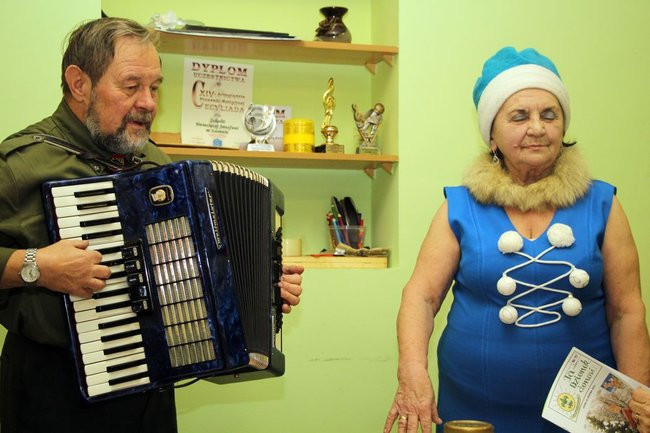 Kolędowanie w harcerskim kręgu (zdjęcia)