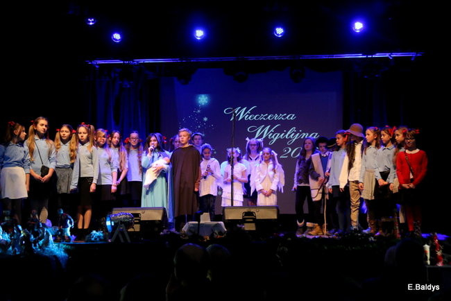 Wyjątkowa Wieczerza Wigilijna w MOK (zdjęcia)