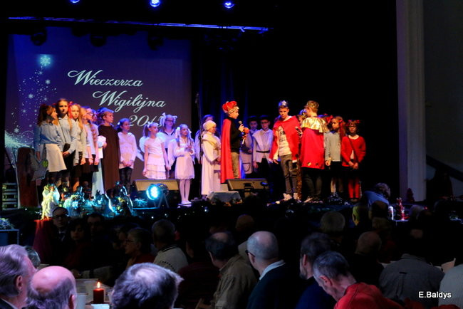 Wyjątkowa Wieczerza Wigilijna w MOK (zdjęcia)