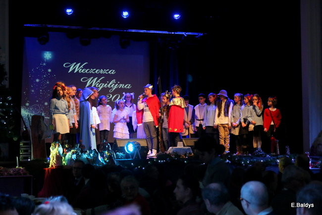 Wyjątkowa Wieczerza Wigilijna w MOK (zdjęcia)