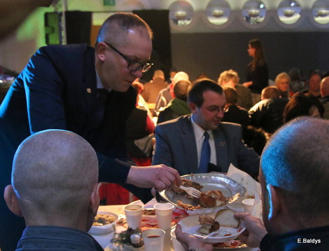 Wyjątkowa Wieczerza Wigilijna w MOK (zdjęcia)