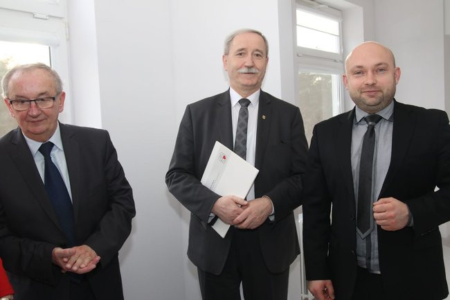 Są pieniądze na dalszy remont porodówki (kilka zdjęć)