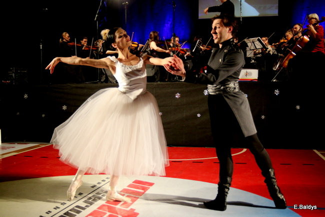 Wspaniały Koncert Noworoczny w Trapezie (zdjęcia)