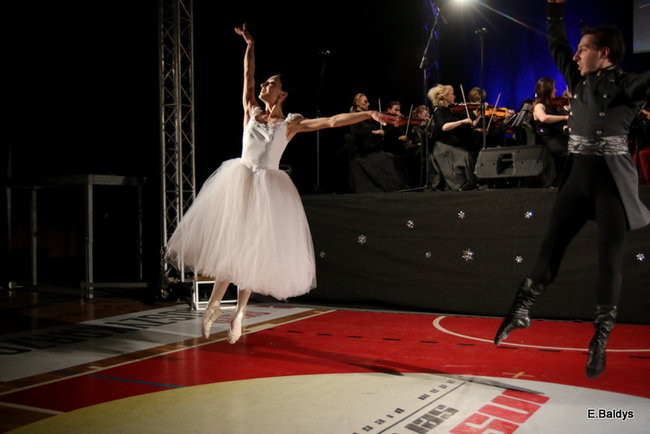 Wspaniały Koncert Noworoczny w Trapezie (zdjęcia)