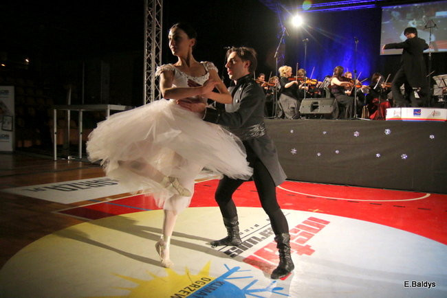 Wspaniały Koncert Noworoczny w Trapezie (zdjęcia)