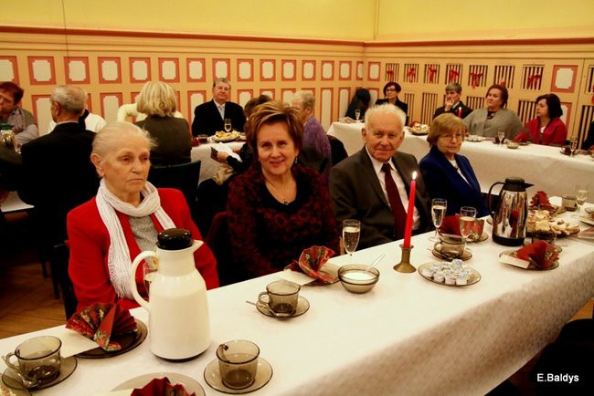 Sybiracy łamali się opłatkiem (zdjęcia)