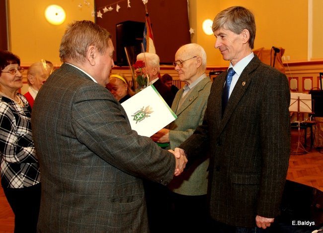 Sybiracy łamali się opłatkiem (zdjęcia)