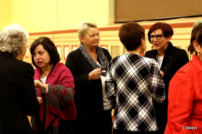 Sybiracy łamali się opłatkiem (zdjęcia)