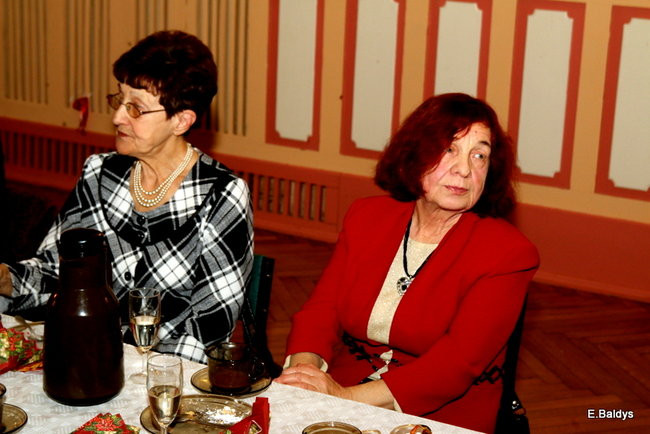 Sybiracy łamali się opłatkiem (zdjęcia)