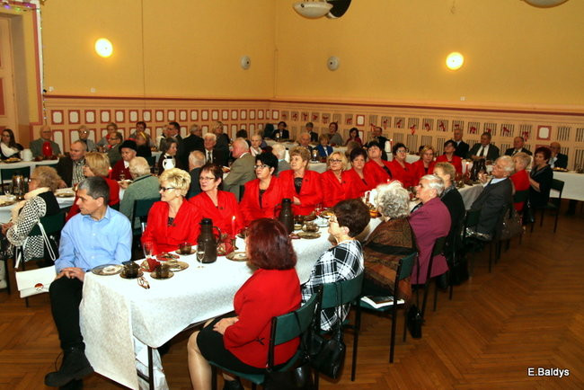 Sybiracy łamali się opłatkiem (zdjęcia)