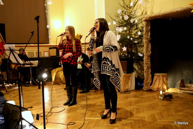 Sybiracy łamali się opłatkiem (zdjęcia)