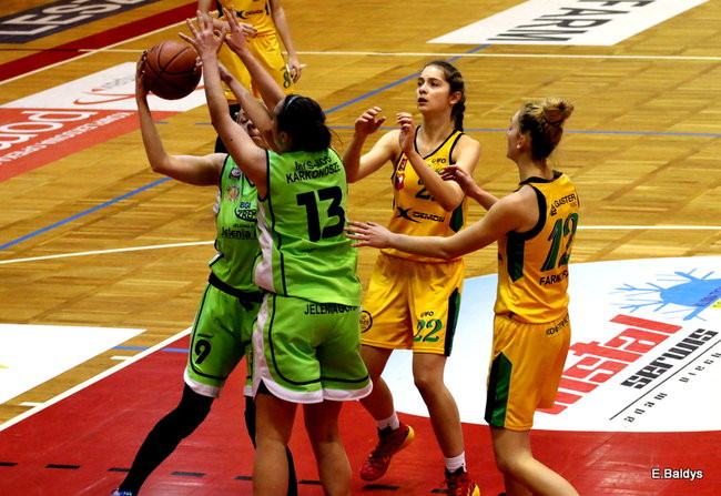 Dobry mecz, cenne zwycięstwo! (zdjęcia)