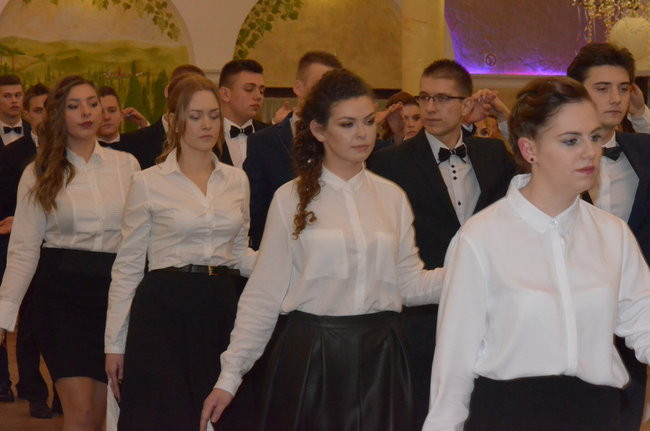 Drugi bal Ekonomika (zdjęcia)