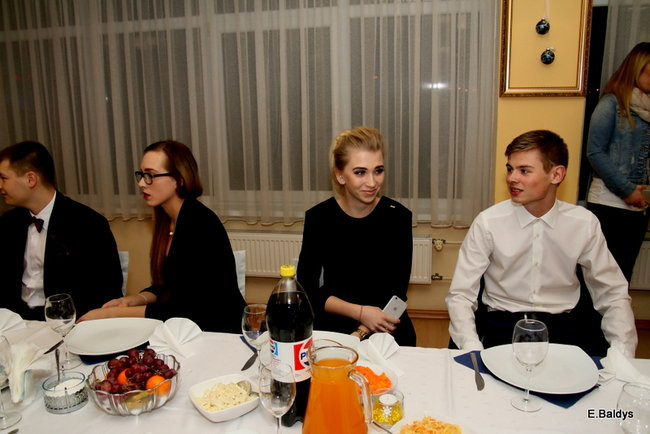 Studniówka ZSET (zdjęcia)