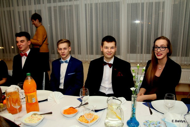 Studniówka ZSET (zdjęcia)