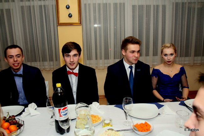 Studniówka ZSET (zdjęcia)