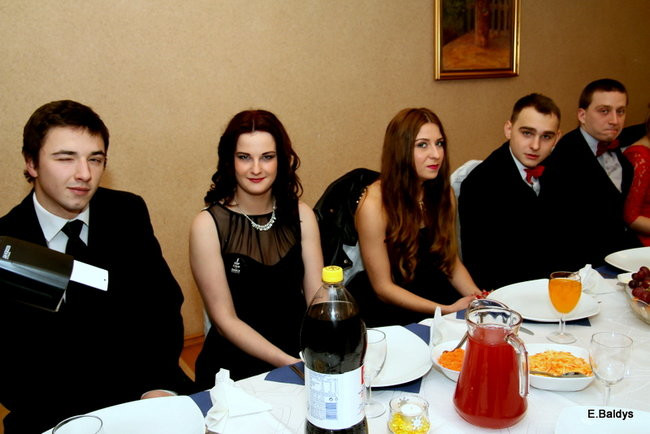 Studniówka ZSET (zdjęcia)