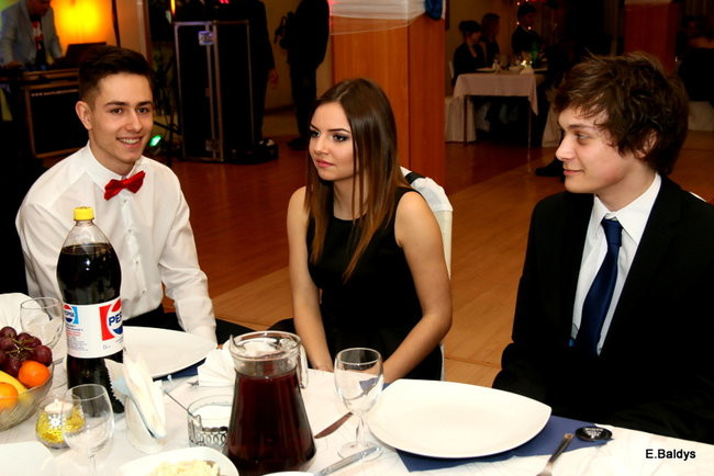 Studniówka ZSET (zdjęcia)