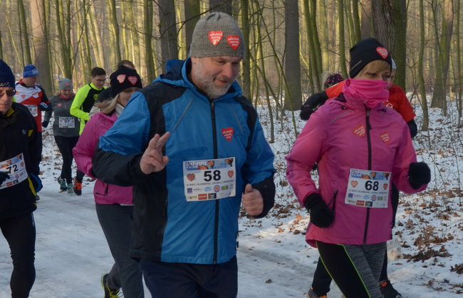 Z uśmiechem przez las (zdjęcia)