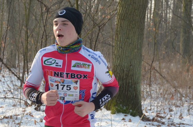 Z uśmiechem przez las (zdjęcia)