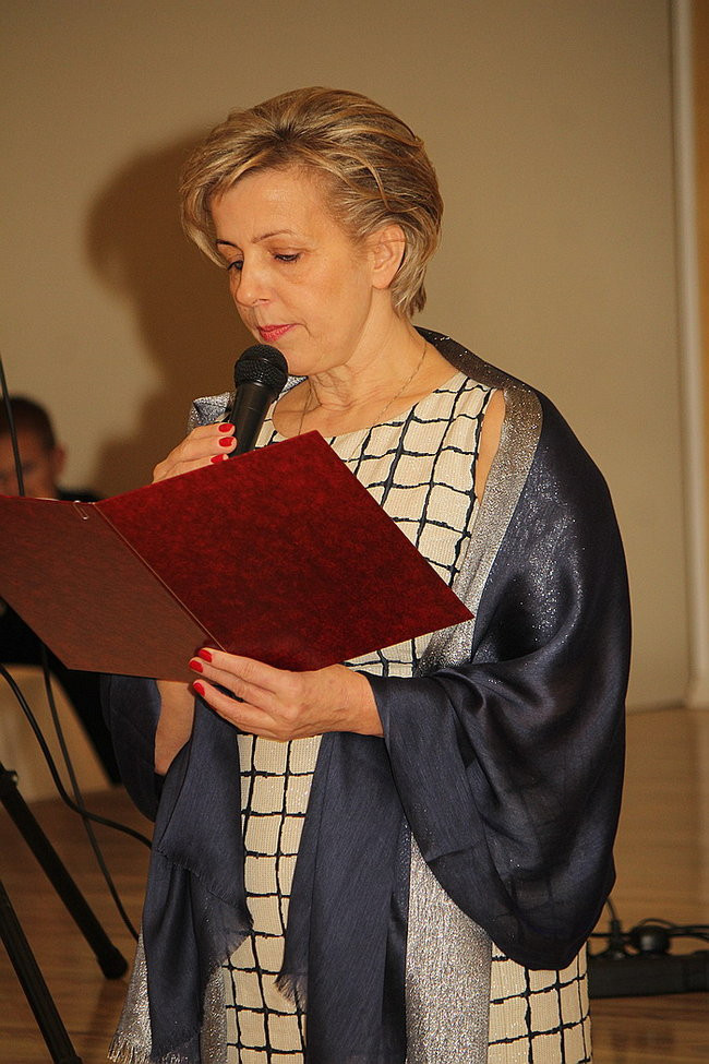 Studniówkowa zabawa w Rawiczu (zdjęcia)