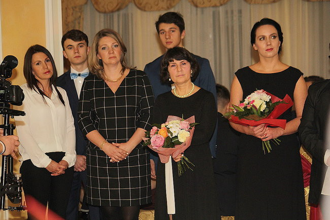 Studniówkowa zabawa w Rawiczu (zdjęcia)