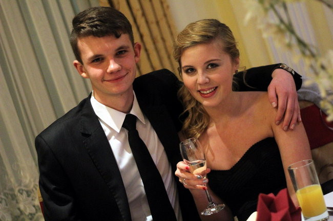 Studniówkowa zabawa w Rawiczu (zdjęcia)