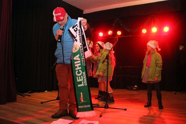 WOŚP w Rydzynie zebrała około 14.500 zł (wideo i zdjęcia)