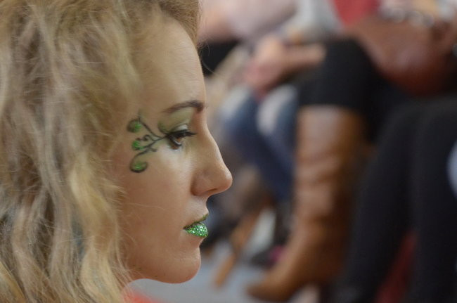 Zwyciężyła fryzura w kształcie łabędzia (zdjęcia)