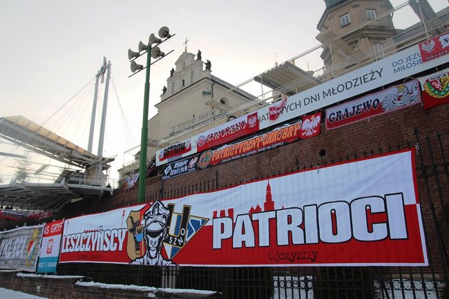 Kibice Unii Leszno na Jasnej Górze (zdjęcia)