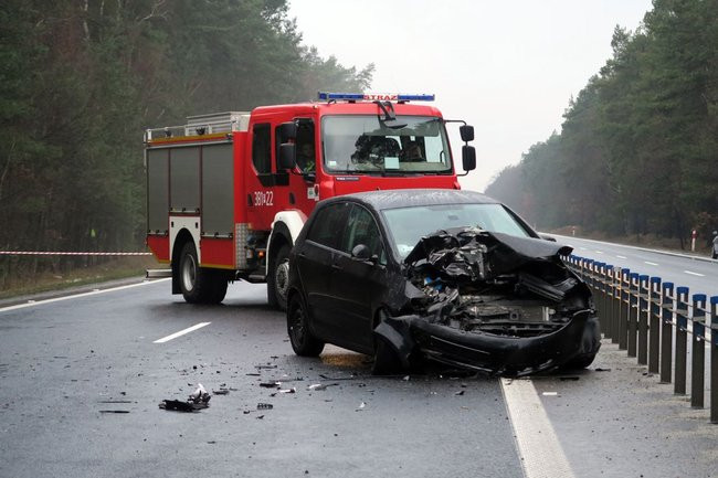 Volkswagen uderzył w zetora (wideo i zdjęcia)
