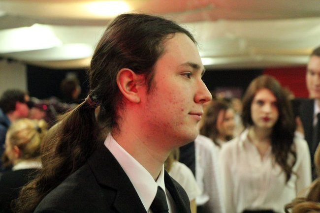 II LO w Lesznie: studniówka pod znakiem Jamesa Bonda (zdjęcia)