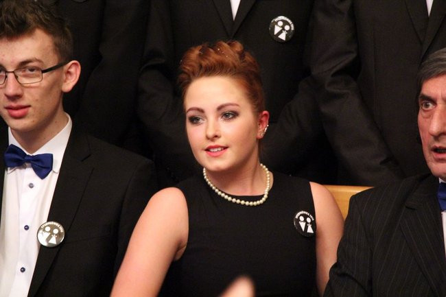 ZSOŚ: najpierw polonez, później taneczne przeboje (zdjęcia)